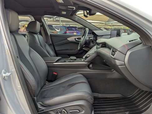 Certified 2025 Acura TLX Type S image 27