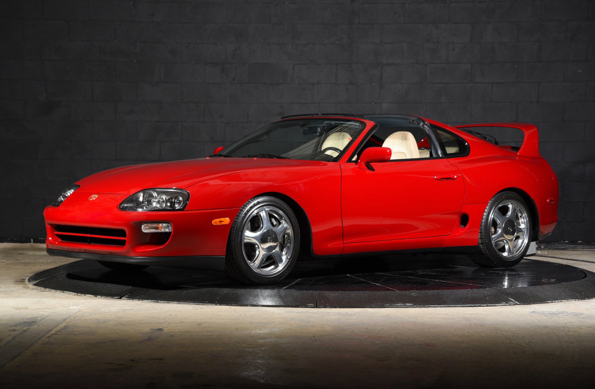 Used 1998 Toyota Supra Turbo w/ Gold Appearance Pkg RWD image 10