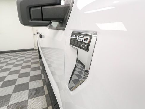 Used 2023 Ford F150 XLT w/ Trailer Tow Package AWD/4WD image 7