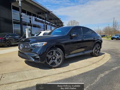 Used 2025 Mercedes-Benz GLC 300 4MATIC image 1