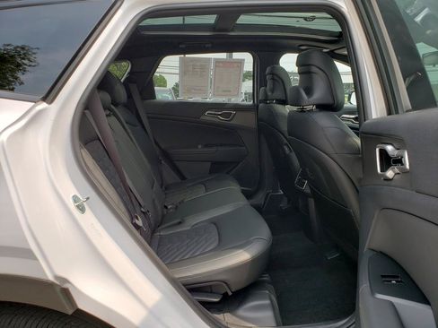Used 2026 Kia Sportage X-Line w/ X-Line Technology Package AWD/4WD image 16