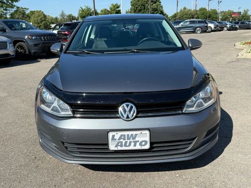 Used 2015 Volkswagen Golf S image 2