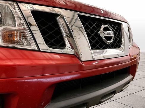 Used 2015 Nissan Frontier SV AWD/4WD image 29