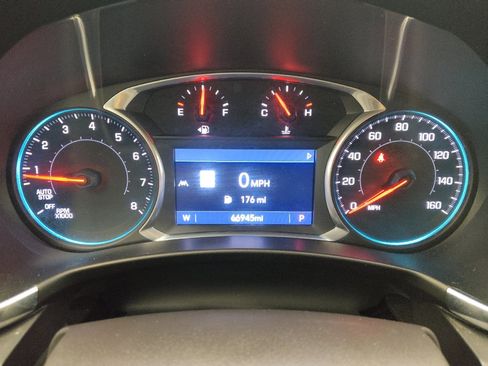 Used 2021 Chevrolet Equinox LT FWD image 23