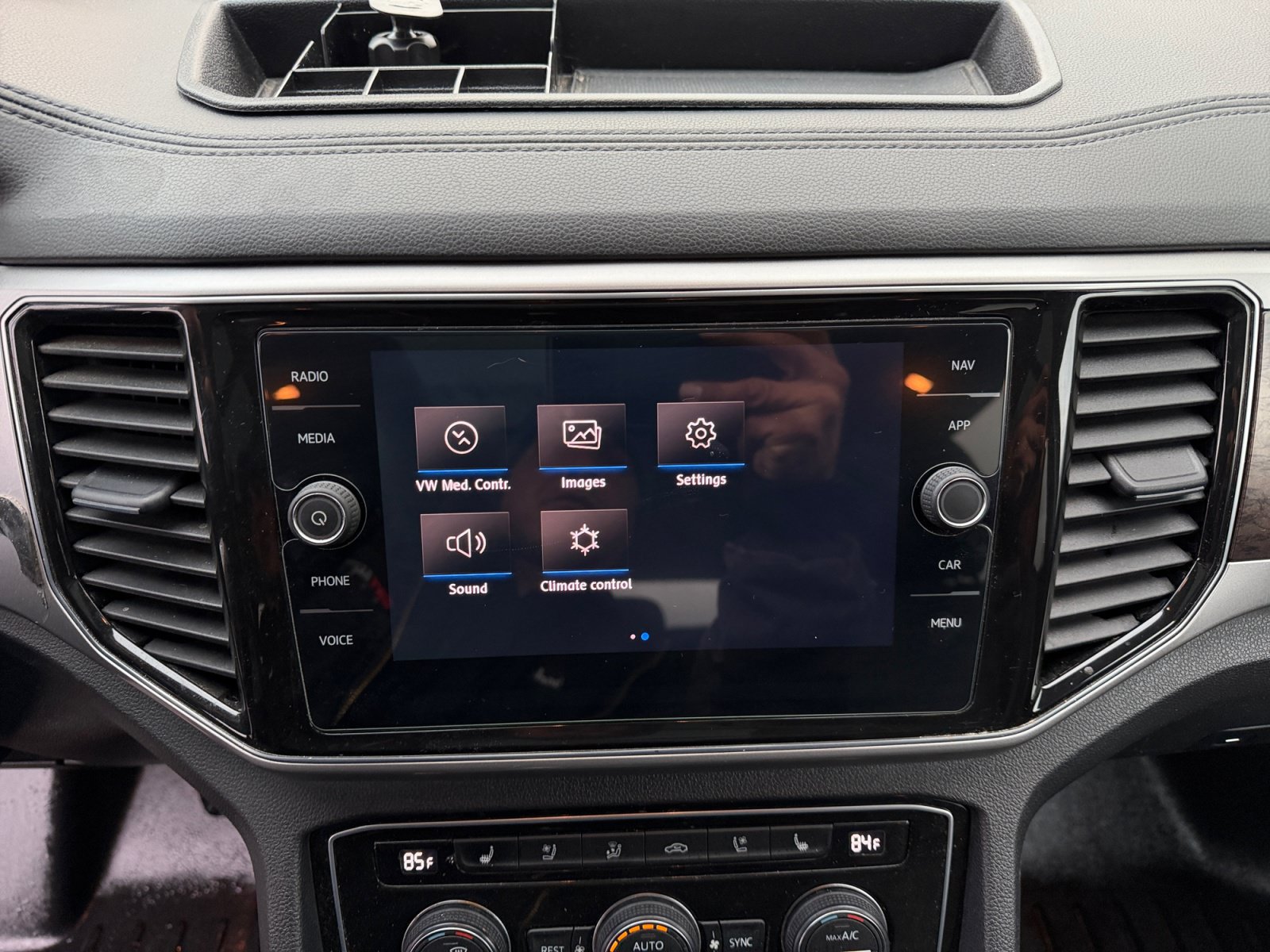 Used 2019 Volkswagen Atlas SEL Premium AWD/4WD image 24