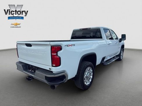 Used 2025 Chevrolet Silverado 3500 LTZ AWD/4WD image 7