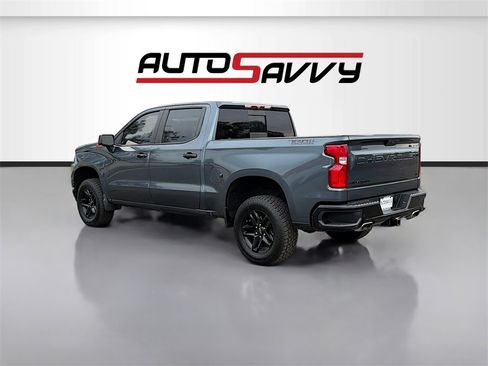 Used 2021 Chevrolet Silverado 1500 LT Trail Boss w/ Convenience Package II image 5