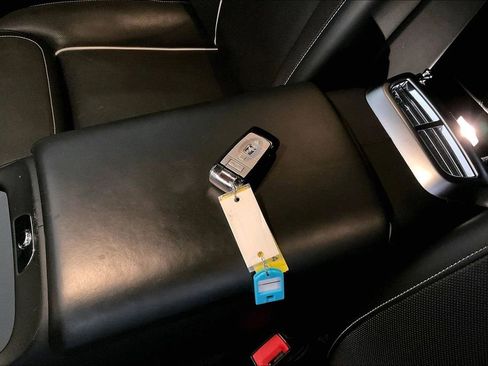 Used 2018 Rolls-Royce Ghost Base image 21