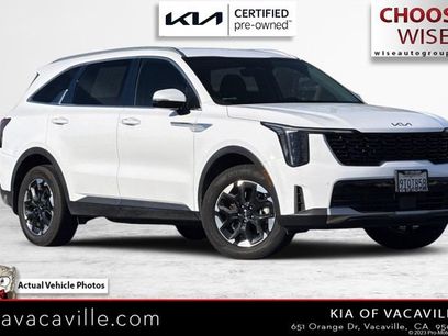 Certified 2025 Kia Sorento S