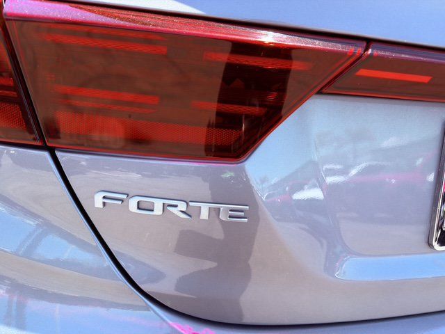 Used 2023 Kia Forte GT-Line w/ GT-Line Premium Package FWD image 41
