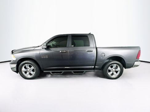 Used 2017 RAM 1500 Big Horn AWD/4WD image 4