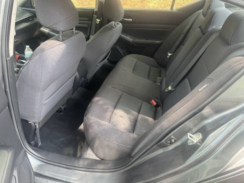 Used 2020 Nissan Altima 2.5 S FWD image 23