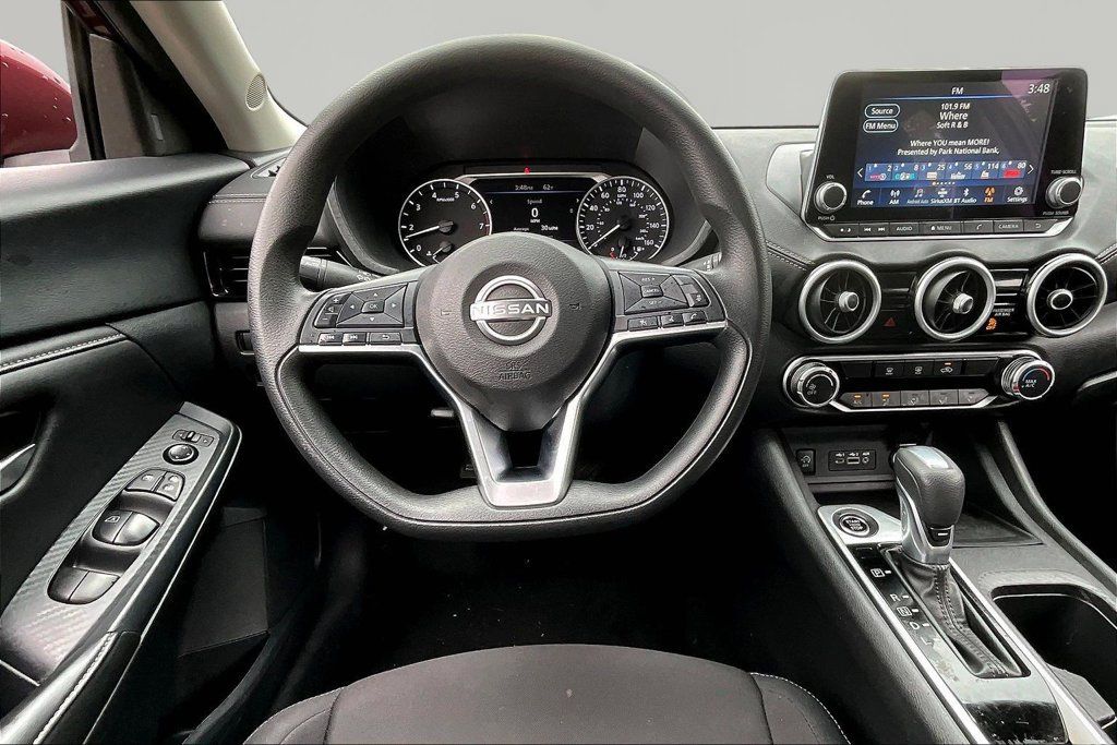Used 2024 Nissan Sentra SV FWD image 9