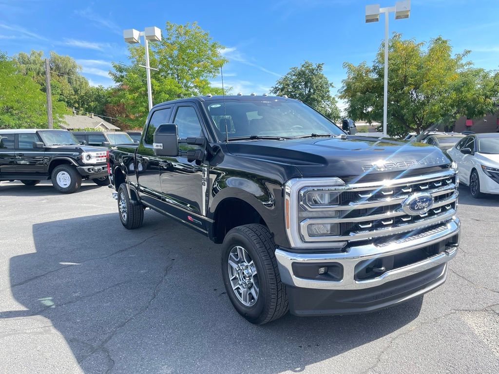 New 2026 Ford F350 Lariat AWD/4WD image 3