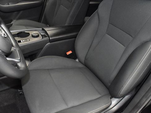 Used 2023 Nissan Rogue S AWD/4WD image 12