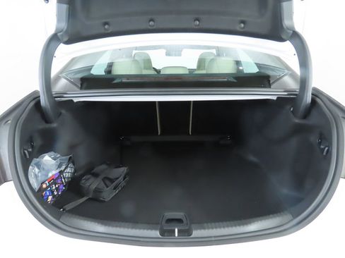 Certified 2025 Mercedes-Benz C 300 Sedan image 28