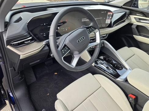 New 2025 Audi Q5 Premium Plus image 19