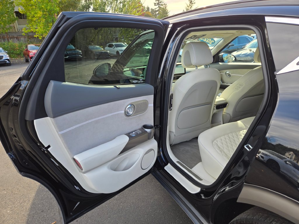 Used 2023 Genesis GV60 Performance AWD/4WD image 16