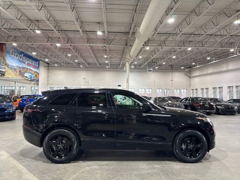 Used 2018 Land Rover Range Rover Velar S image 34