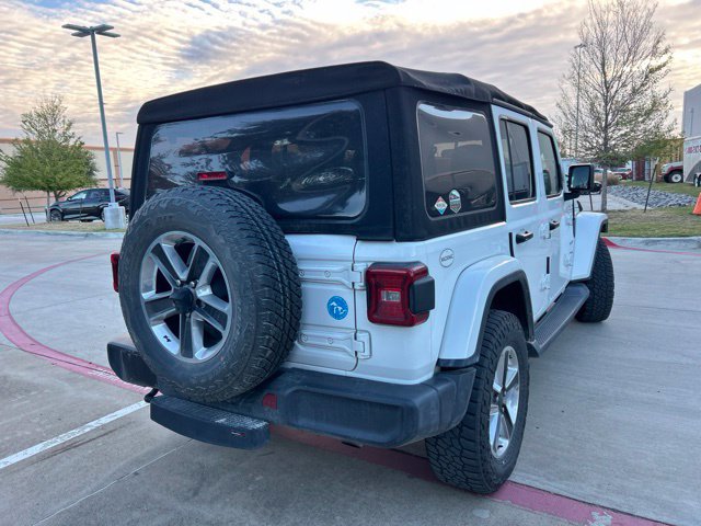 Used 2018 Jeep Wrangler Unlimited Sahara AWD/4WD image 5