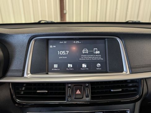 Used 2020 Kia Optima LX FWD image 24