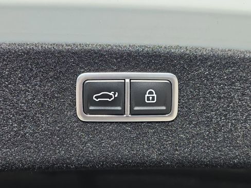 Used 2023 Genesis G80 2.5T w/ Advanced Package image 16