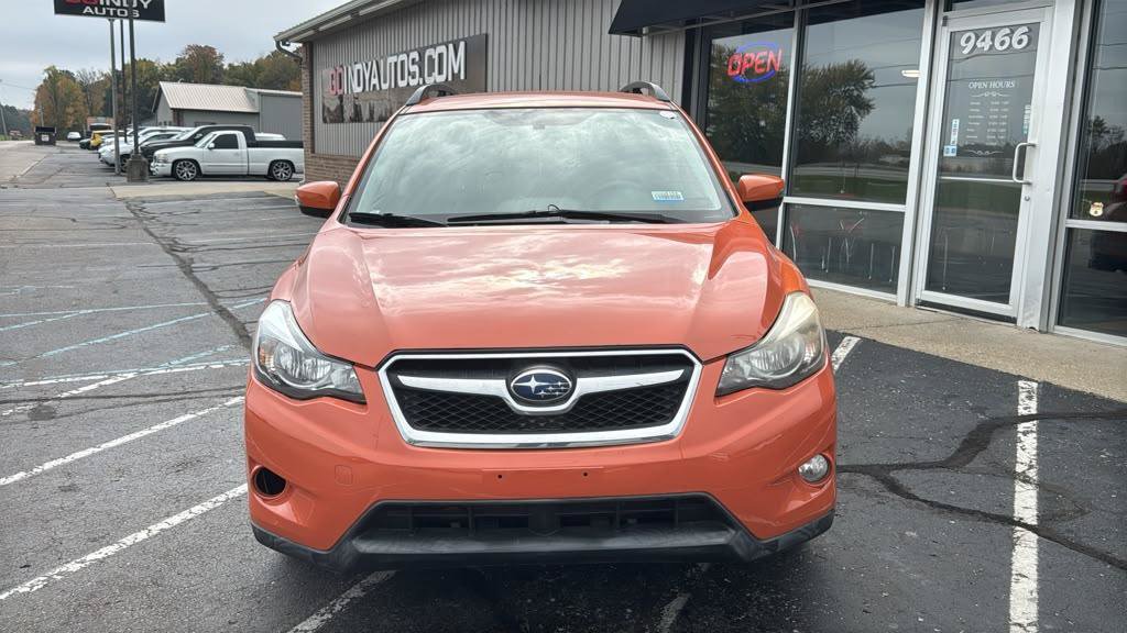 Used 2015 Subaru Crosstrek 2.0i Limited w/ Popular Package #2 AWD/4WD image 2