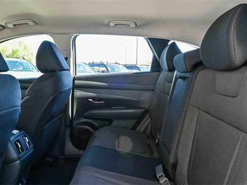 New 2026 Hyundai Tucson Blue SE image 20