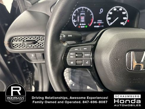 Used 2025 Honda HR-V Sport image 12