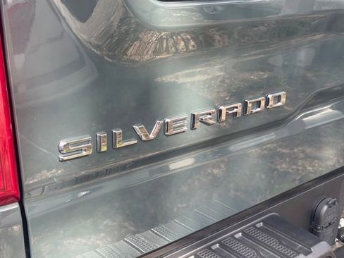 Used 2025 Chevrolet Silverado 1500 LT Trail Boss AWD/4WD image 3