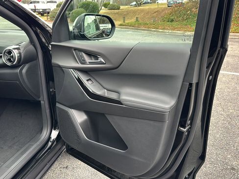 New 2026 Chevrolet Equinox LT w/ Convenience Package II image 12