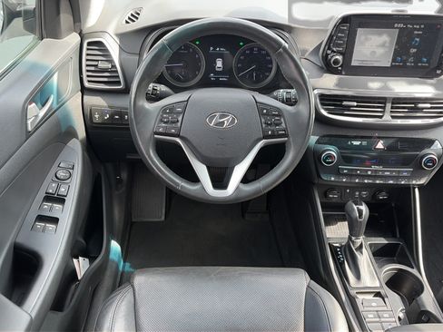 Used 2020 Hyundai Tucson Ultimate w/ Cargo Package FWD image 12
