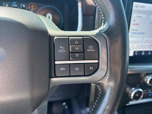 Used 2023 Ford F150 Lariat w/ Equipment Group 502A High AWD/4WD image 31
