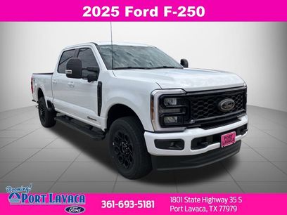 New 2025 Ford F250 Lariat w/ Black Appearance Package
