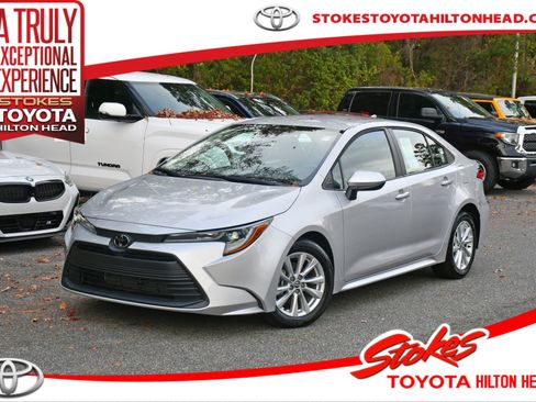 Certified 2023 Toyota Corolla LE image 1