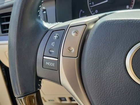Used 2014 Lexus ES 350 w/ Premium Package FWD image 30