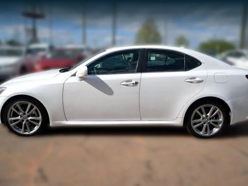 Used 2008 Lexus IS 250 image 4