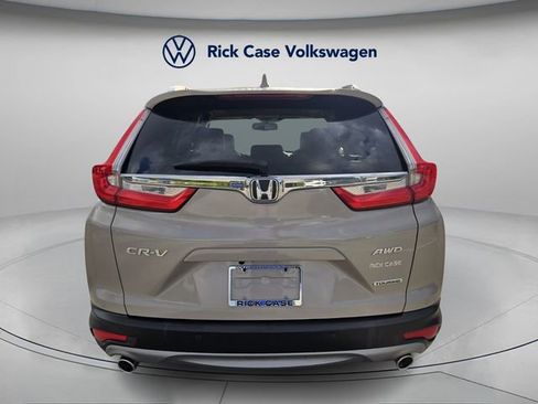 Used 2018 Honda CR-V Touring image 6