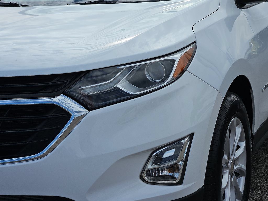 Used 2021 Chevrolet Equinox LS w/ LS Convenience Package FWD image 7