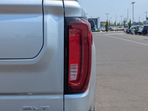 Certified 2021 GMC Sierra 1500 SLT w/ SLT Premium Plus Package AWD/4WD image 47