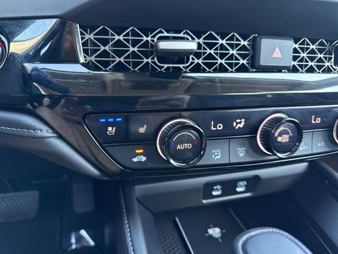 Used 2023 Honda Accord Touring image 23