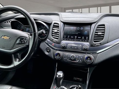 Used 2019 Chevrolet Impala Premier FWD image 7