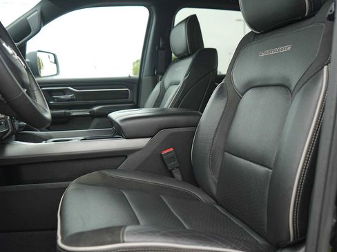 Used 2025 RAM 1500 Laramie AWD/4WD image 11