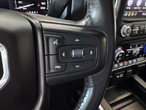 Used 2022 GMC Sierra 2500 AT4 image 16