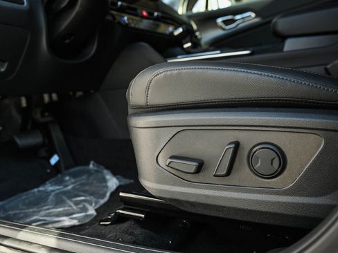 New 2026 Kia Sportage EX w/ EX Panorama Roof Package image 18