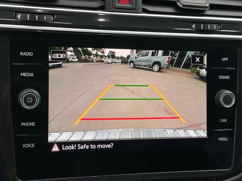 Used 2024 Volkswagen Tiguan Wolfsburg Edition AWD/4WD image 19