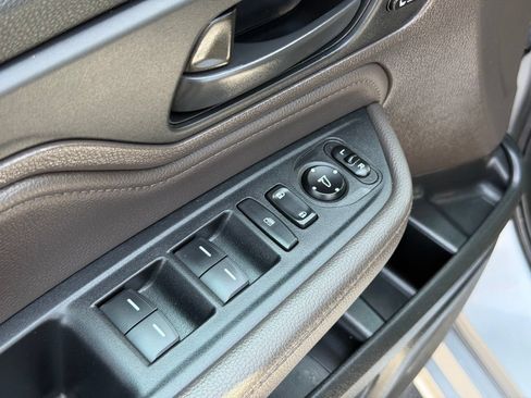 Used 2019 Honda Odyssey Touring image 12