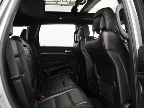 Used 2021 Jeep Grand Cherokee High Altitude AWD/4WD image 14