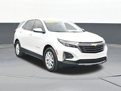 Used 2023 Chevrolet Equinox LT image 22
