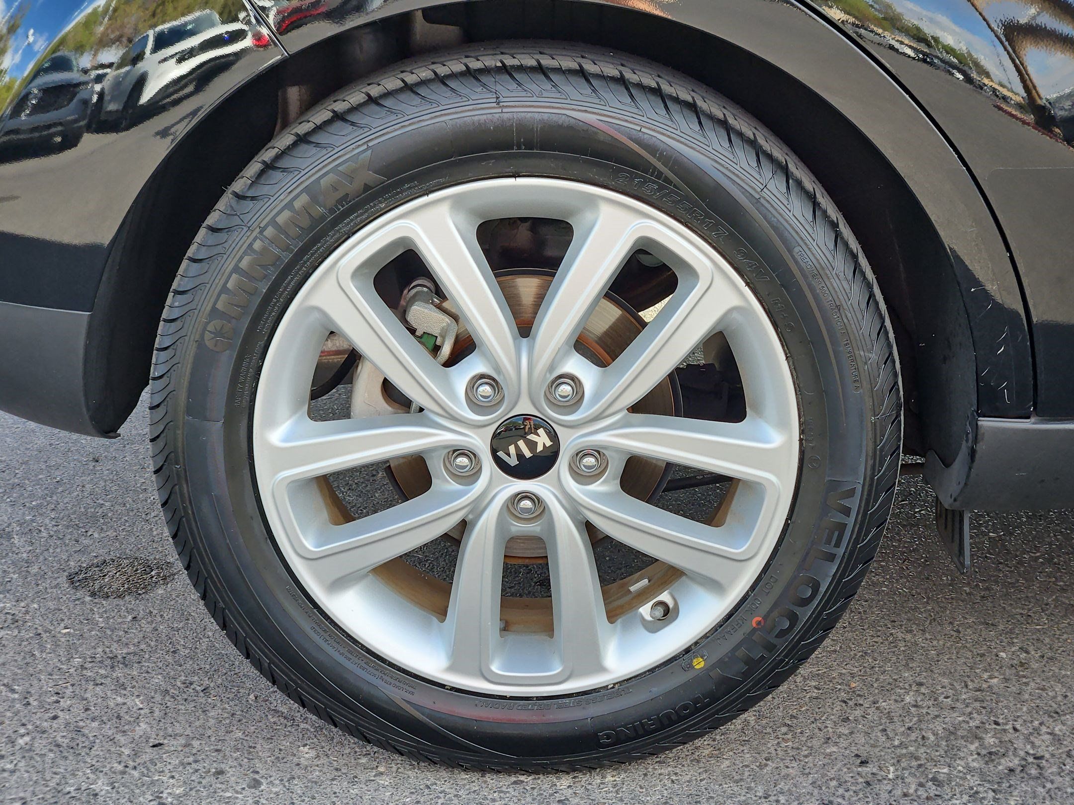 Used 2018 Kia Soul + w/ + Primo LIT Package FWD image 12